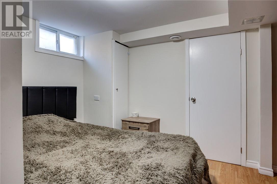 459 Wembley Drive - 17