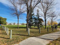 362 Egesz Street, Winnipeg, MB R2R2H1 Photo 23