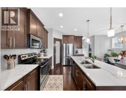 416 37 Avenue Nw, Calgary, AB T2K0C5 Photo 21