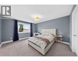 416 37 Avenue Nw, Calgary, AB T2K0C5 Photo 38