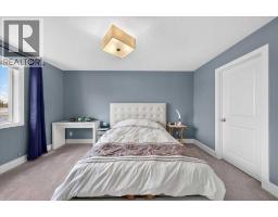 416 37 Avenue Nw, Calgary, AB T2K0C5 Photo 39