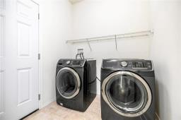 82 Turnstone Terrace, Winnipeg, MB R3Y1S3 Photo 19