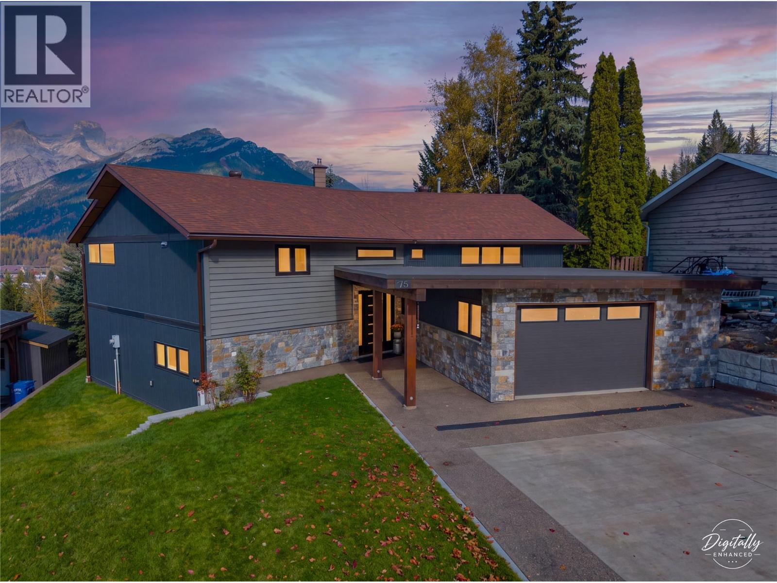 75 Ridgemont Drive, Fernie - Image 1