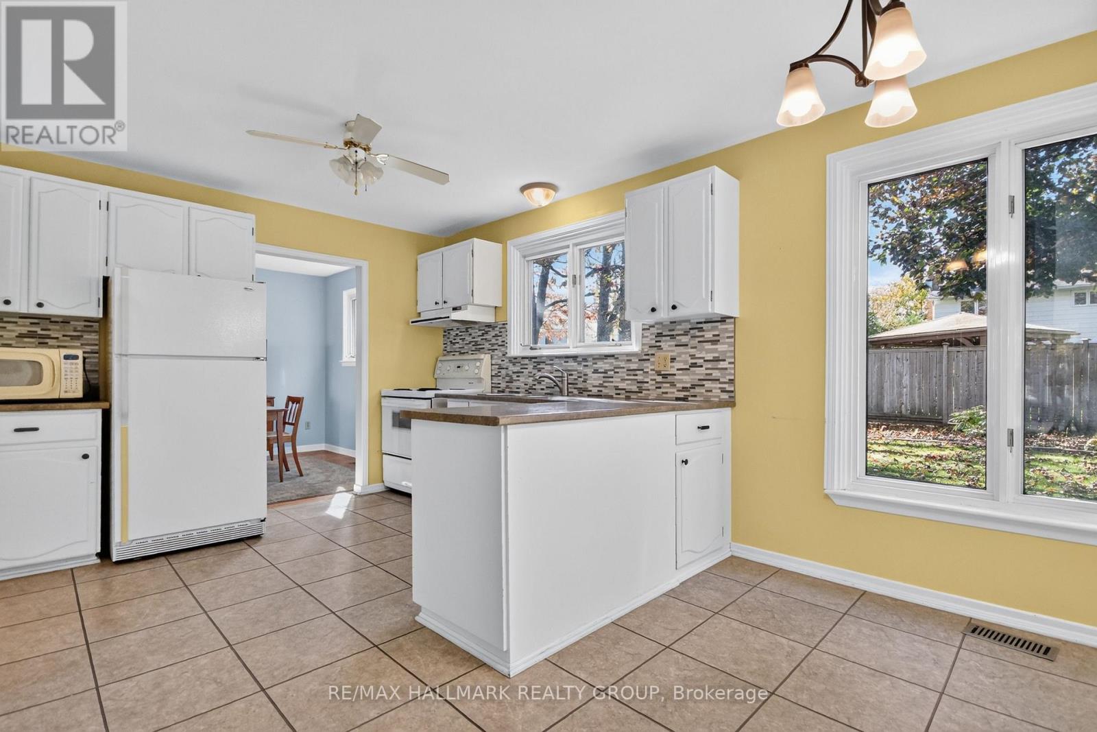 8 BURNVIEW CRESCENT - 11