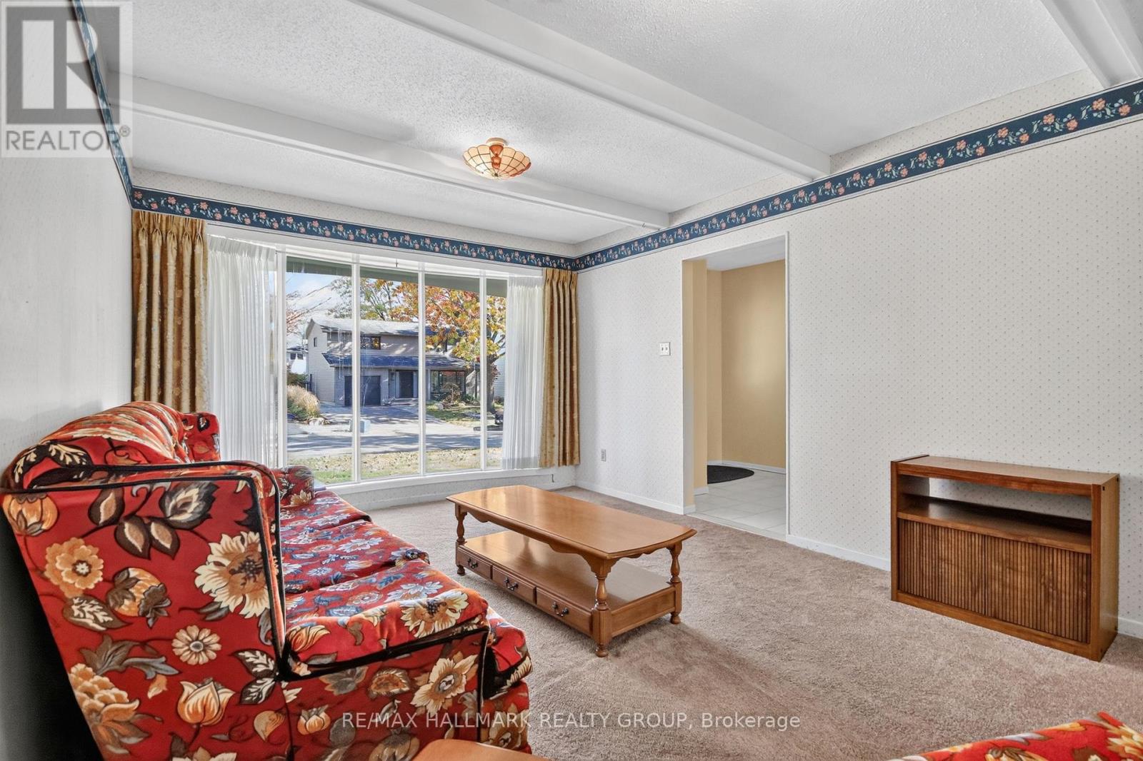 8 BURNVIEW CRESCENT - 4