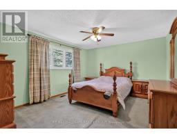 8 Burnview Crescent, Ottawa, ON K1B3J3 Photo 16
