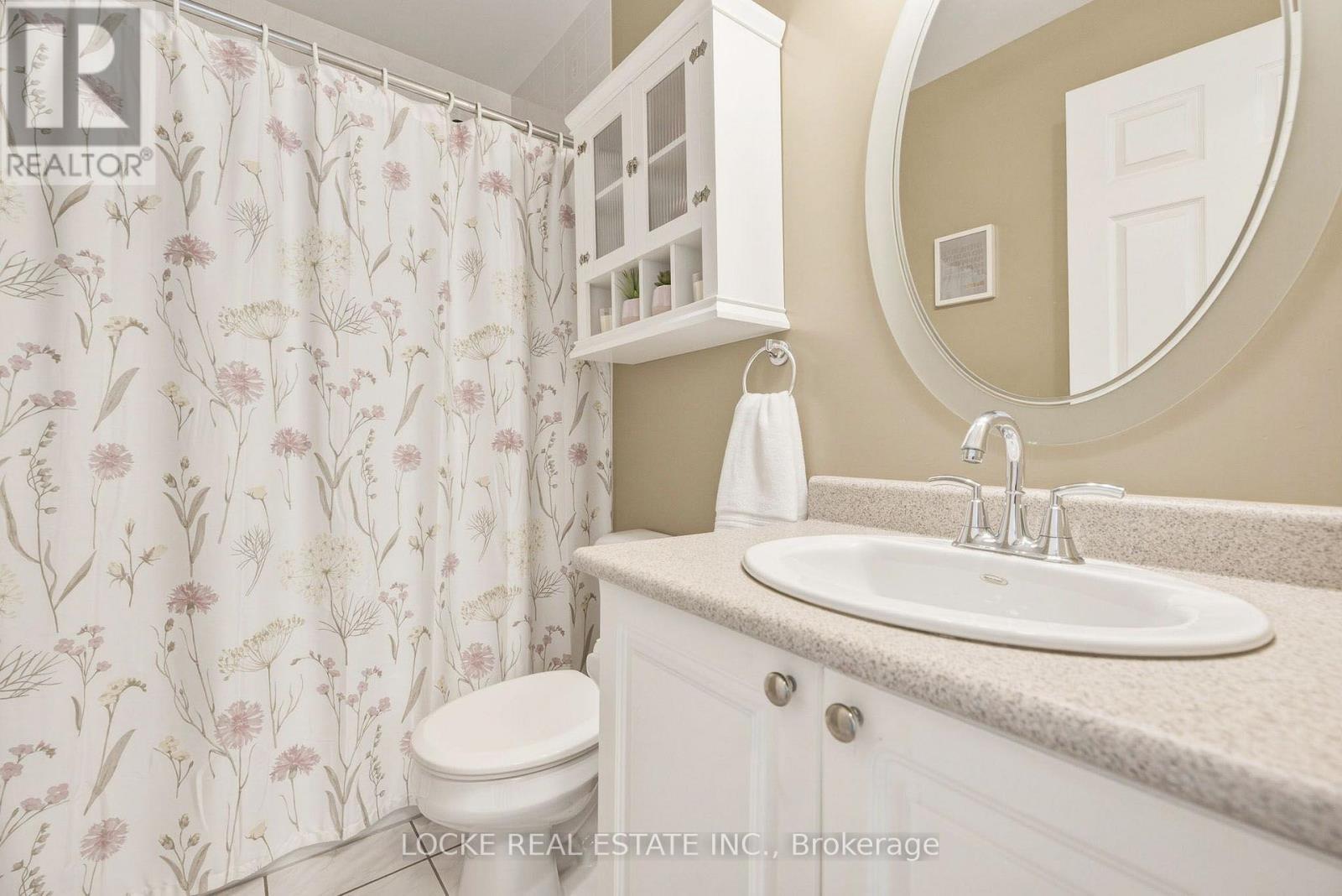 2174 SATURN CRESCENT - 28