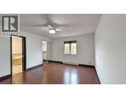 2pc Bathroom - 1091 Westbrook Court, Bathurst, NB E2A4X1 Photo 7