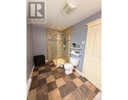 70 Harmsworth Drive thumbnail 23