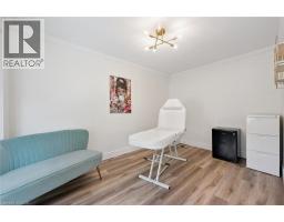 52 Stirling Macgregor Drive, Cambridge, ON N1S4N5 Photo 15