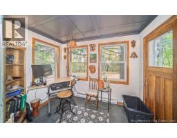 2pc Bathroom - 218 Colonial Heights, Fredericton, NB E3B5M1 Photo 6