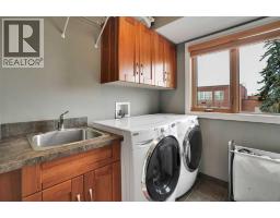 137 11 Avenue Nw, Calgary, AB T2M0B7 Photo 26
