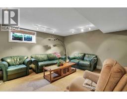 137 11 Avenue Nw, Calgary, AB T2M0B7 Photo 30