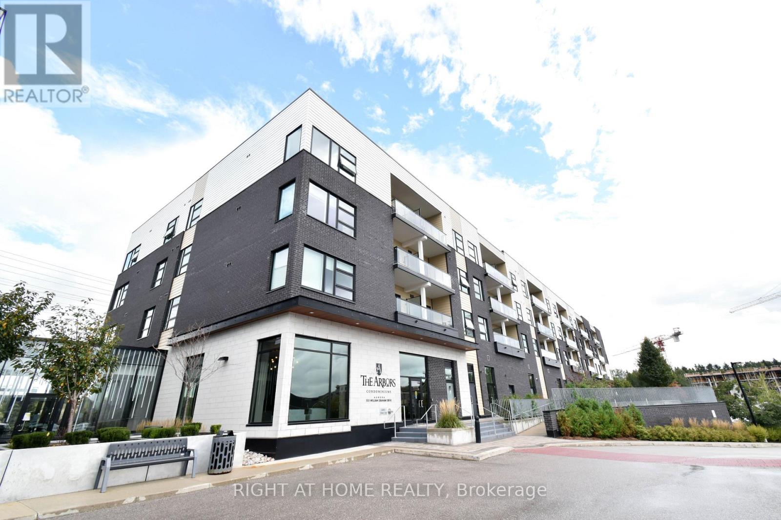 217 - 555 WILLIAM GRAHAM DRIVE, Aurora