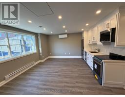 Coach House Apt - 247 Roxton Road, Oakville, ON M6G3R1 Photo 6