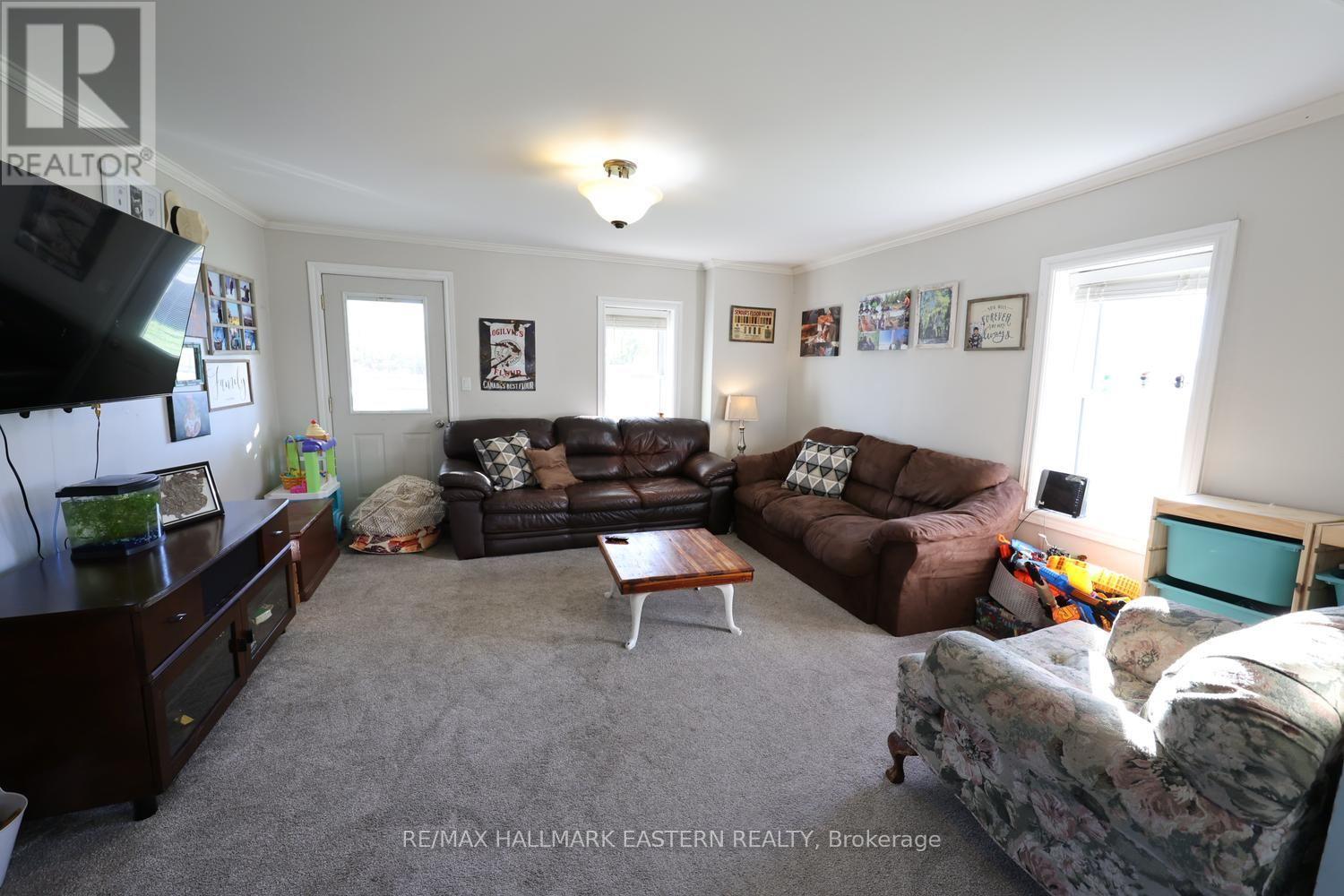 59 Ottawa Street East, Havelock-Belmont-Methuen, ON photo 11