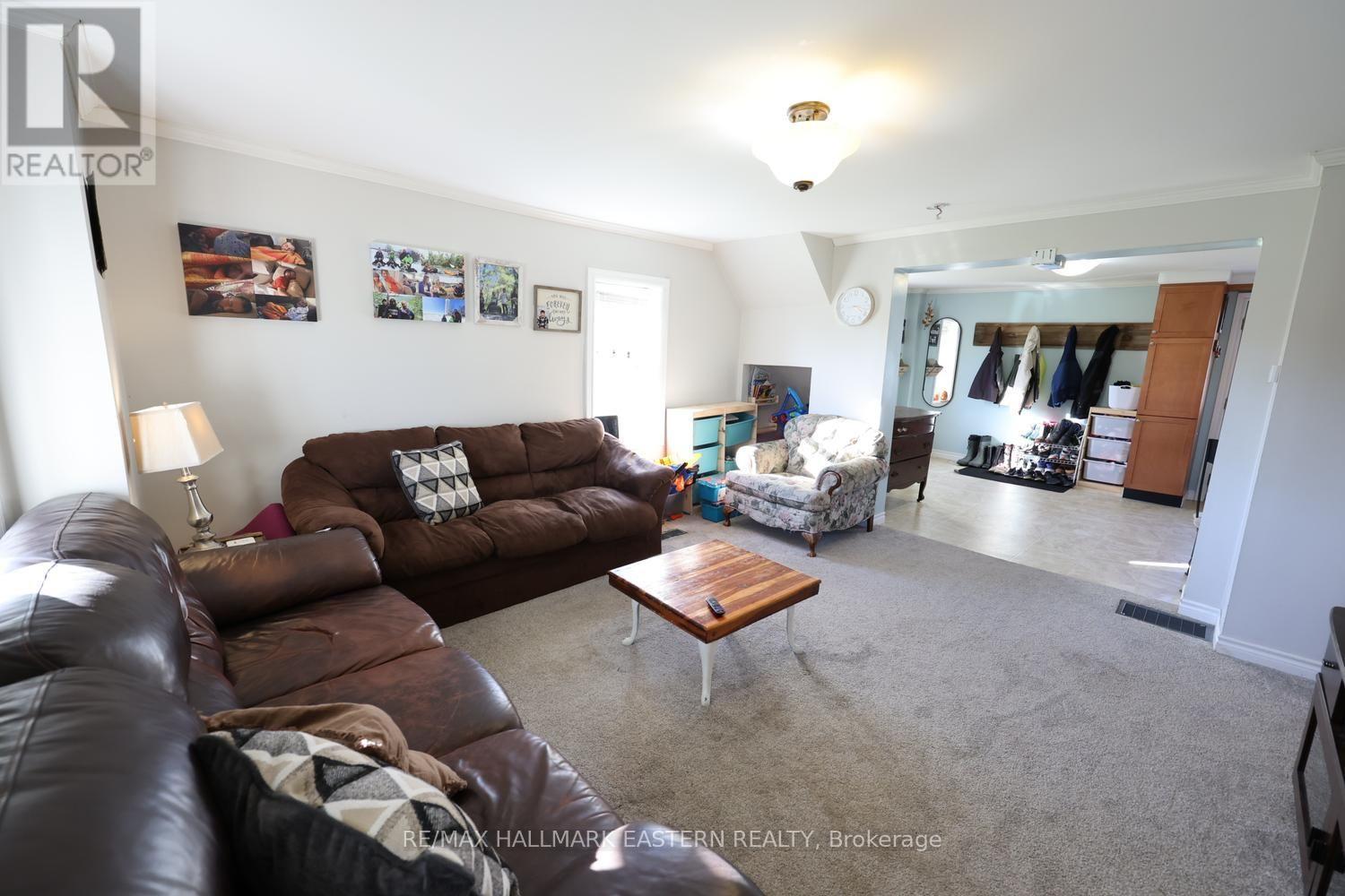 59 Ottawa Street East, Havelock-Belmont-Methuen, ON photo 12