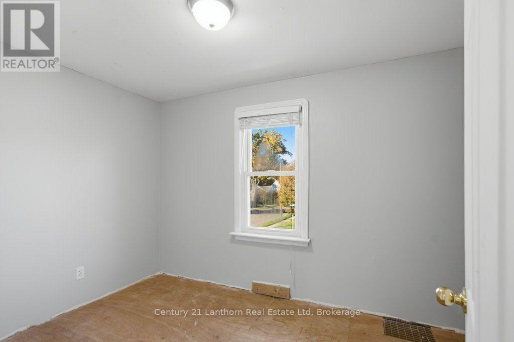 1 Clarke Boulevard, Belleville, ON photo 20