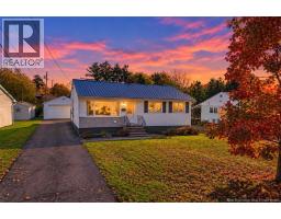 108 Cherry Avenue, photo 2