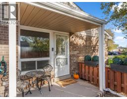 2949 Meadowbrook Lane, Windsor, ON N8T3C4 Photo 31