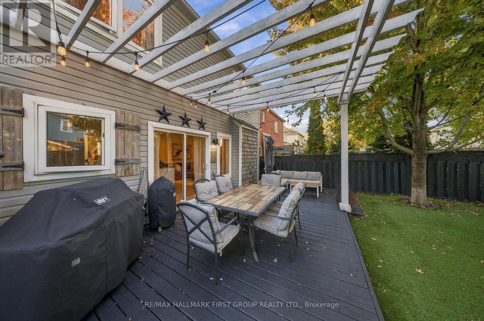 1367 Dumont Street, Oshawa, ON photo 43