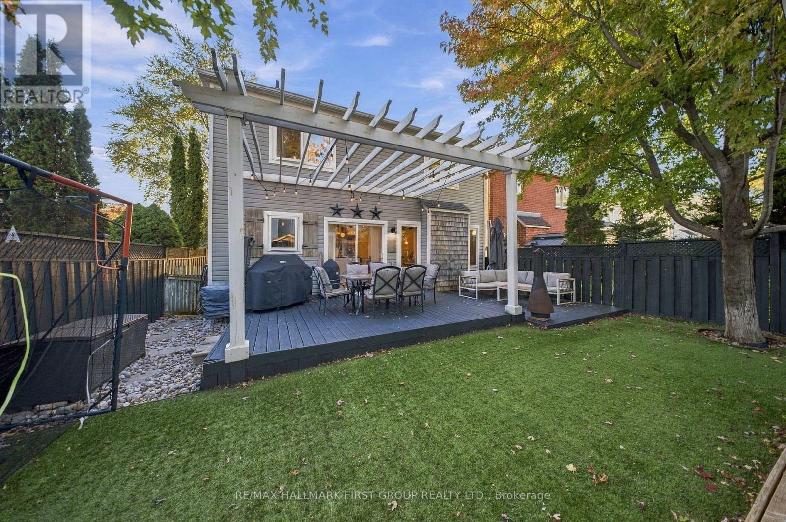 1367 Dumont Street, Oshawa, ON photo 48