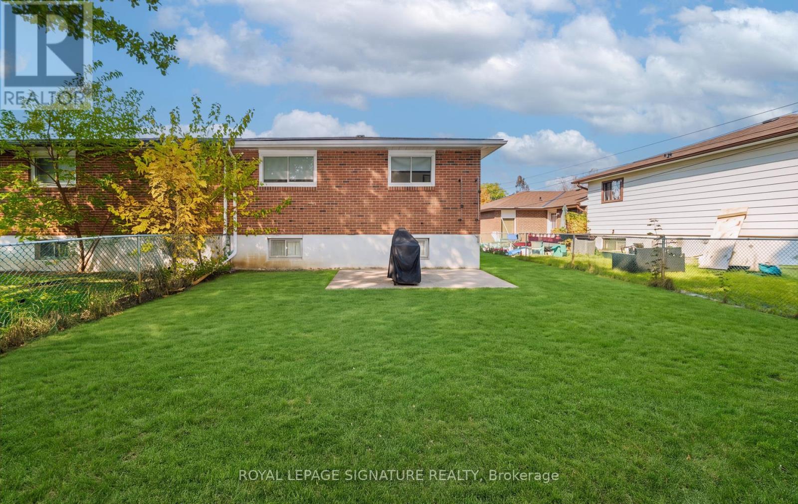 57 Darnborough Way, Toronto, ON photo 24