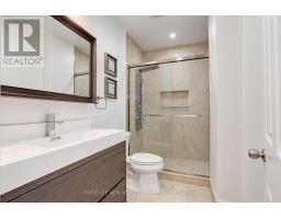2001 Dundas Street W, Toronto, ON M6R1W7 Photo 25