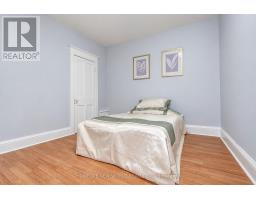 2001 Dundas Street W, Toronto, ON M6R1W7 Photo 21