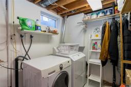 11 Brixford Crescent, Winnipeg, MB R2N1E1 Photo 20