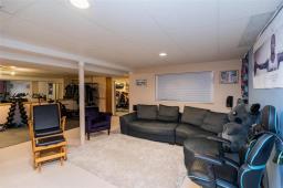 11 Brixford Crescent, Winnipeg, MB R2N1E1 Photo 24