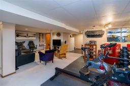 11 Brixford Crescent, Winnipeg, MB R2N1E1 Photo 27