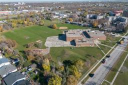 11 Brixford Crescent, Winnipeg, MB R2N1E1 Photo 42