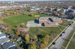 11 Brixford Crescent, Winnipeg, MB R2N1E1 Photo 43