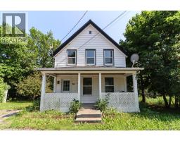 96 Main Street, photo 2