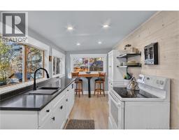 7 Warden Road, photo 3