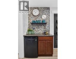 7 Warden Road, photo 6