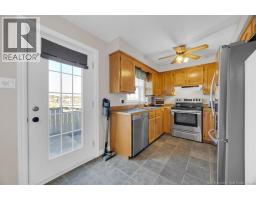 193 King St West, photo 3