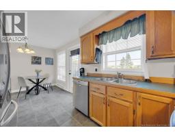 Living room - 193 King St West, Saint John, NB E2M1S7 Photo 9
