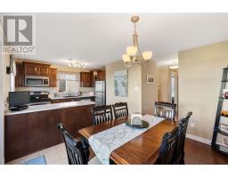 11 Spruce Grove Avenue thumbnail 12