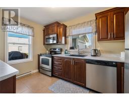 11 Spruce Grove Avenue thumbnail 15