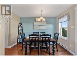 11 Spruce Grove Avenue thumbnail 18