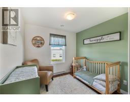 11 Spruce Grove Avenue thumbnail 23