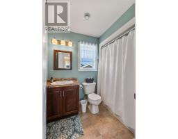 11 Spruce Grove Avenue thumbnail 25