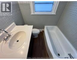 410 Caroline, Windsor, ON N9A6A6 Photo 11