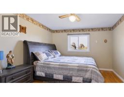 726 Sandison, Windsor, ON N9E4T2 Photo 14