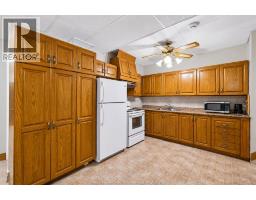 726 Sandison, Windsor, ON N9E4T2 Photo 28