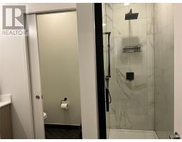 Unit 609 - 39 Rowan Street thumbnail 13