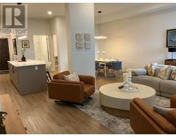 Unit 609 - 39 Rowan Street thumbnail 8