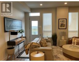 Unit 609 - 39 Rowan Street thumbnail 9